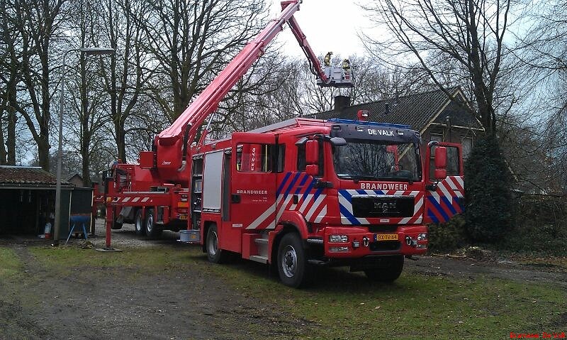 Schoorsteenbrand Roekelseweg.